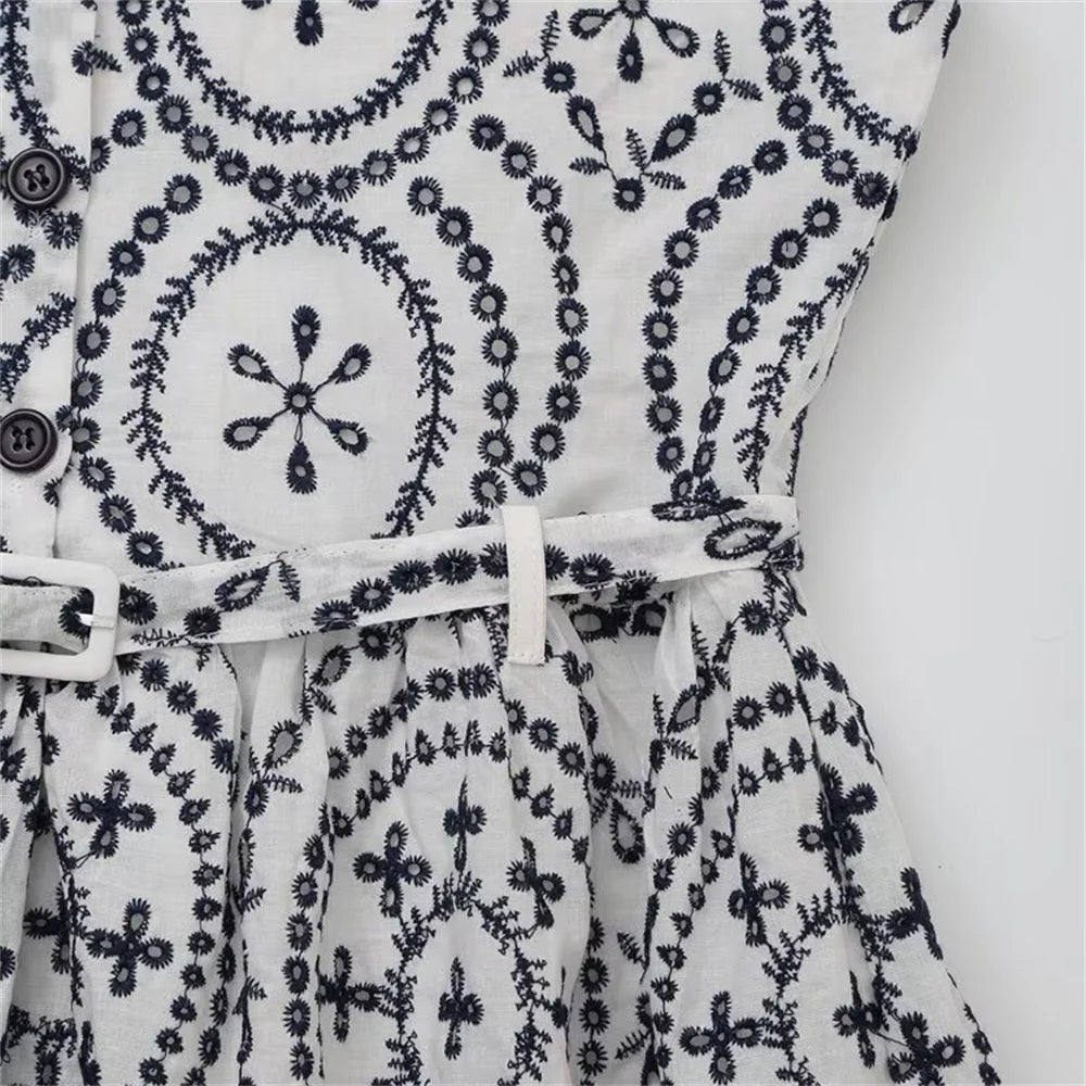 2025 new women's casual and elegant design with European and American style slim fit embroidered sleeveless dress